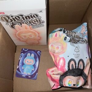 Pop Mart Big Into Energy Labubu -Hope